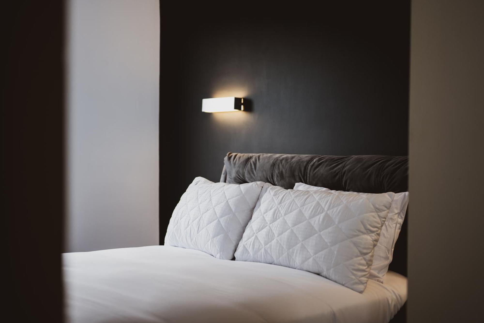 Luxury Apartment By Ocean Village Marina Southampton Luaran gambar
